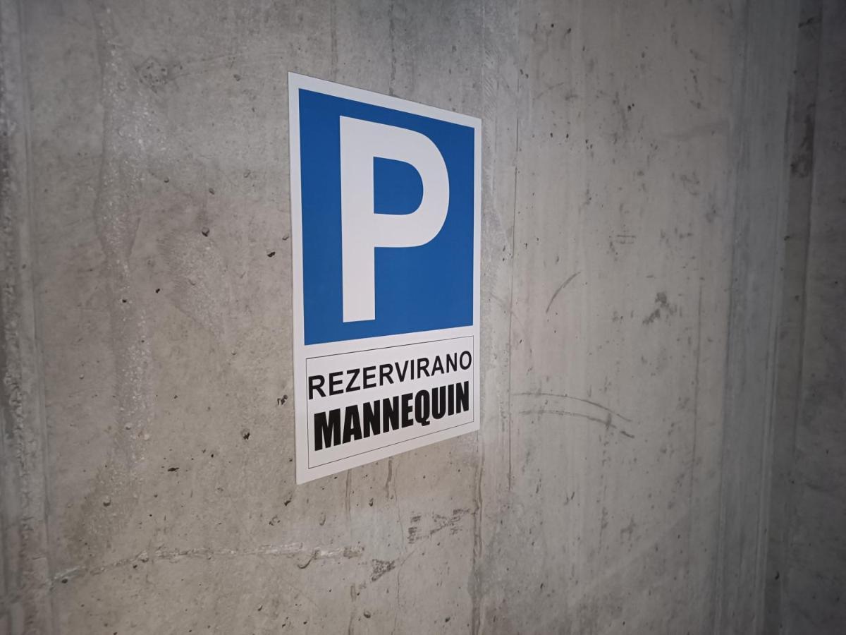Mannequin: Sea View, Private Parking In The Garage Leilighet Rijeka Eksteriør bilde